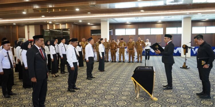 Pemkab Kotabaru Lantik 51 ASN, Dorong Profesionalisme dan Pelayanan Optimal