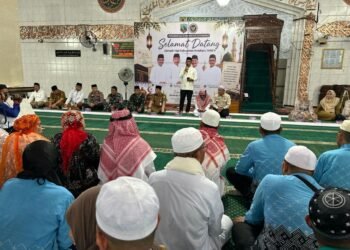 Pemkab Kotabaru Sambut Kepulangan Jemaah Haji Kloter 13 di Masjid Agung Husnul Khatimah