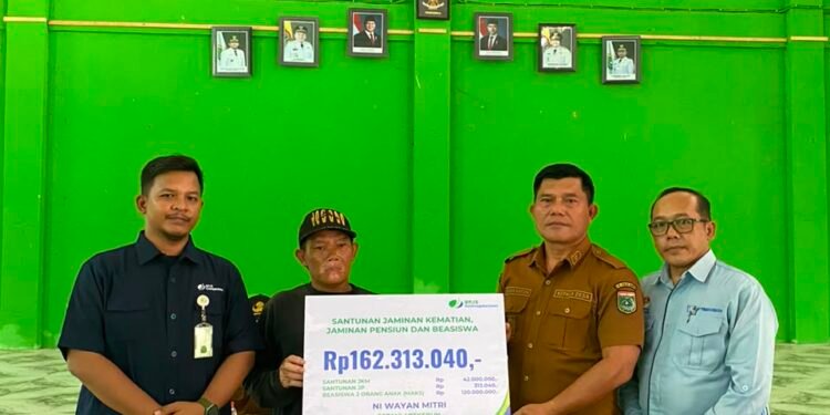 Ahli Waris Peserta BPJS Ketenagakerjaan Terima Total Manfaat Rp162,3 Juta