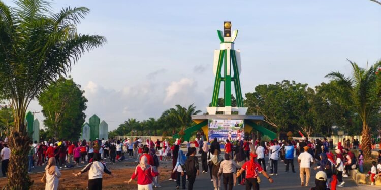 Bupati Andi Rudi Latif Dorong CFD Jadi Ruang Sehat dan Penggerak UMKM Tanah Bumbu
