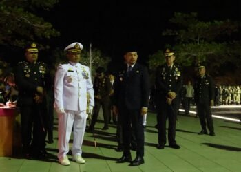Apel Renungan Suci dan Ziarah Makam Pahlawan, Bupati Tanah Bumbu Hormati Jasa Pahlawan