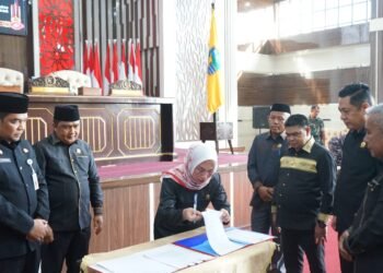 DPRD Kotabaru Setujui Raperda Perubahan APBD 2026 Menjadi Perda
