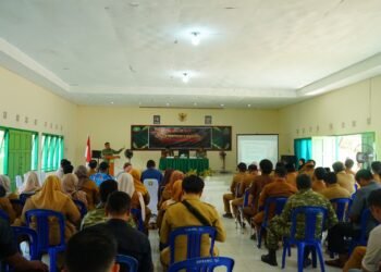 Cegah Bencana Sejak Dini, Tim Satgas Karhutla Mabes TNI  Edukasi Warga Pagatan