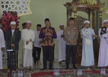 Pemkab Kotabaru menghadiri Peresmian Masjid Jami Al Hilal Tanjung Batu, Harapkan Jadi Pusat Pembinaan Umat