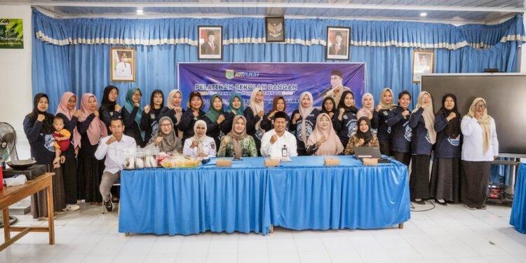 Bupati Andi Rudi Latif Dorong Sekolah Pangan, Perkuat Menu Ikan untuk Cegah Stunting