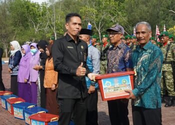 Pemkab Kotabaru Hadiri Upacara HUT ke-81 TNI, Tegaskan Komitmen Perkuat Sinergi