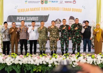 Bupati Andi Rudi Latif Siapkan Pemberdayaan Orang Tua Siswa Sekolah Rakyat