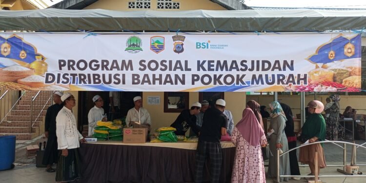 Masjid Jami Baitul Abror Gelar Program Bahan Pokok Murah Dari Jama’ah Untuk Jama’ah